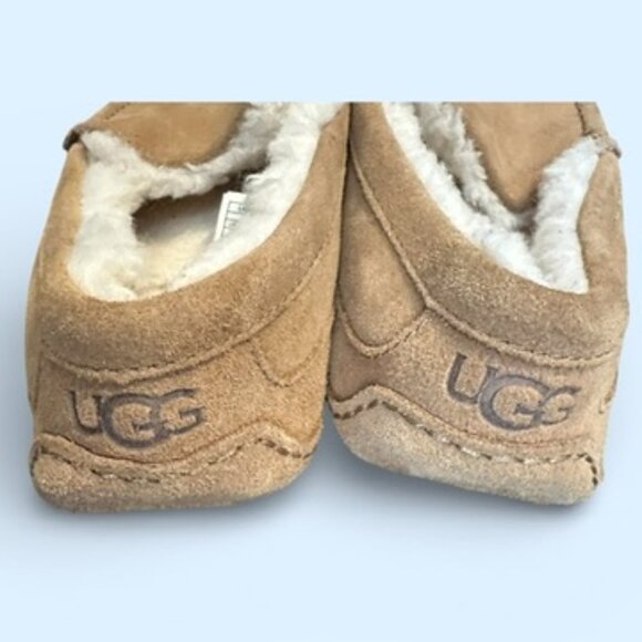 UGG Ascot  Slipper Size 7 US Men EU 40 (WOMEN SIZE 8.5/9)- Chestnut main image 4